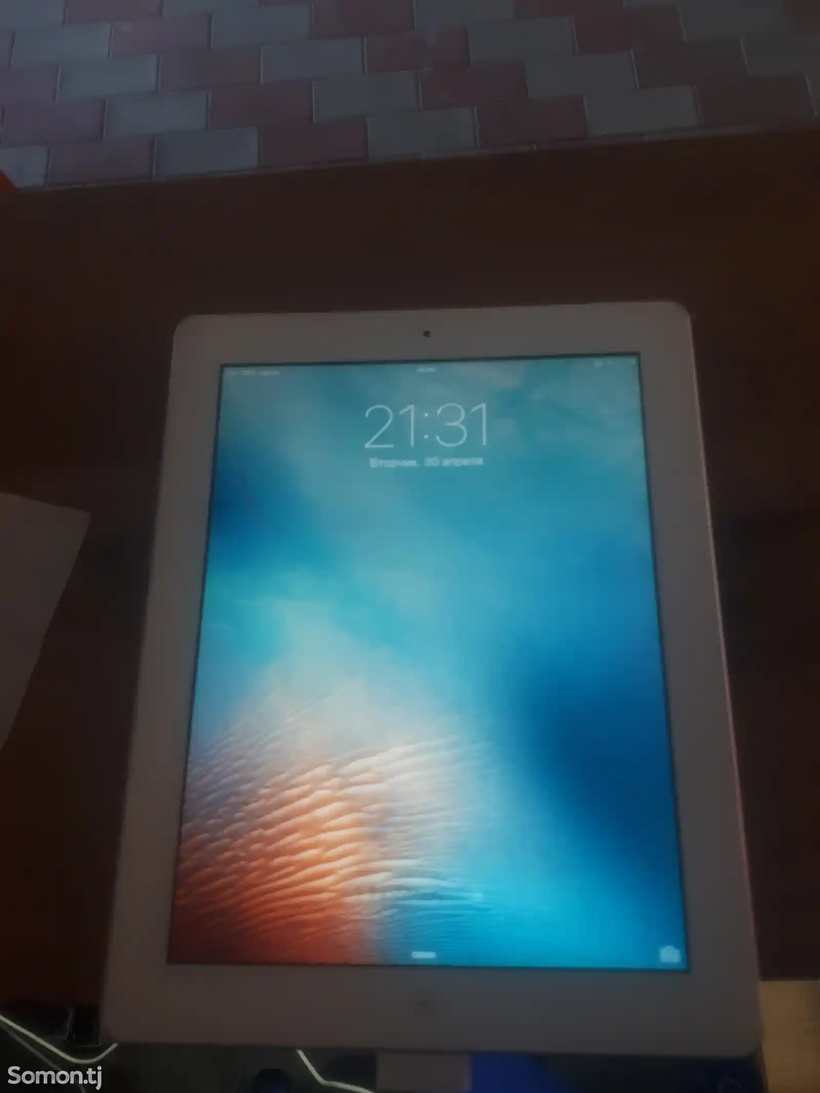 Планшет Apple iPad 2 32Gb-1