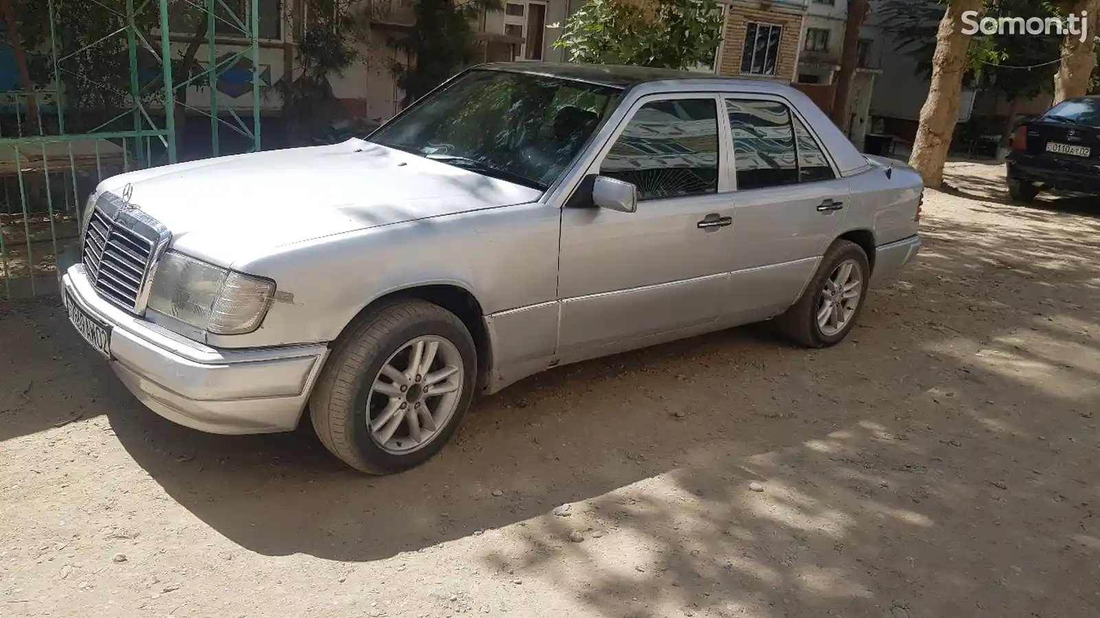 Mercedes-Benz W124, 1992-16