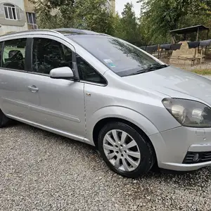 Opel Zafira, 2007