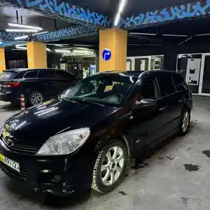 Opel Astra H, 2008