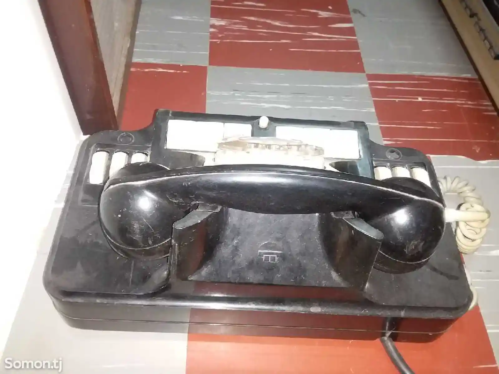 Телефон старинный-4