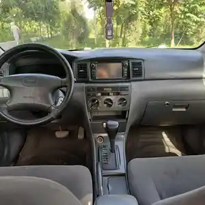 Toyota Corolla, 2005