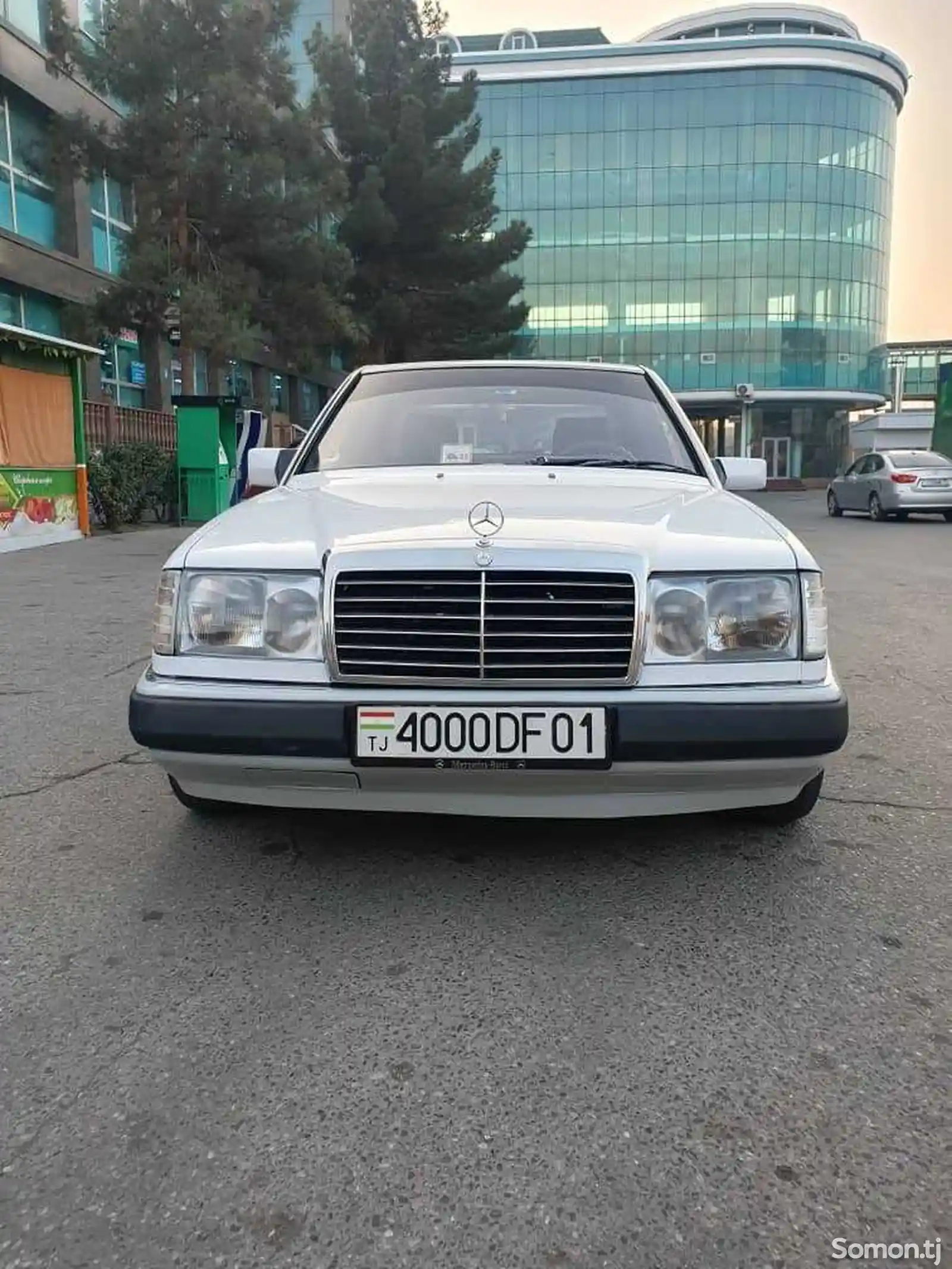 Mercedes-Benz W124, 1991-1