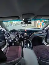 Toyota Camry, 2018-4