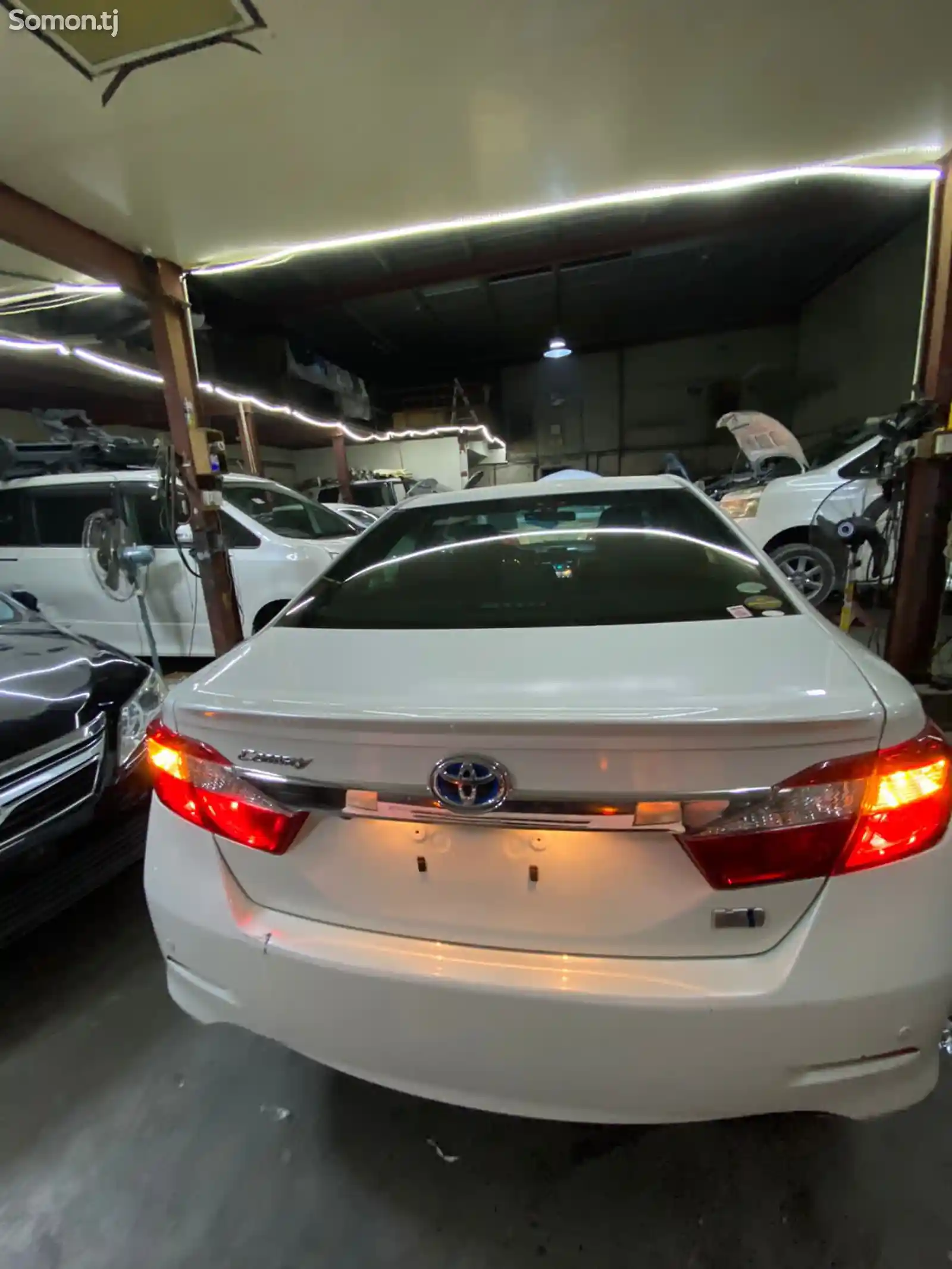 Toyota Camry, 2013-4