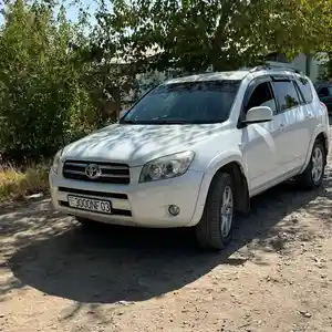 Toyota RAV 4, 2007