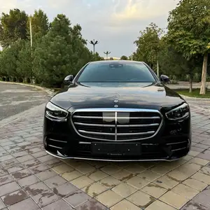 Mercedes-Benz S class, 2022