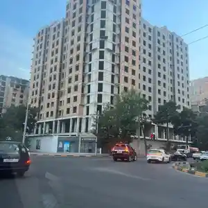 3-комн. квартира, 13 этаж, 106 м², Казинои Саидшо