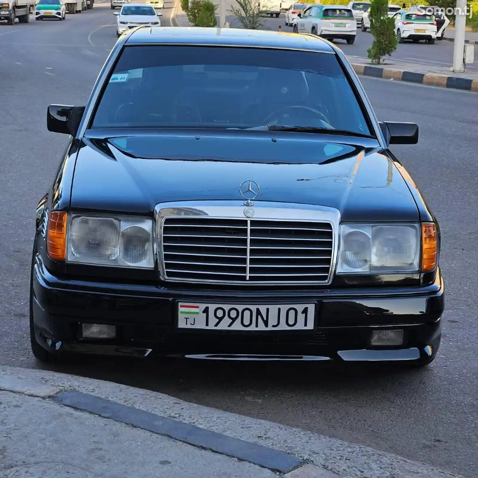 Mercedes-Benz W124, 1990-3