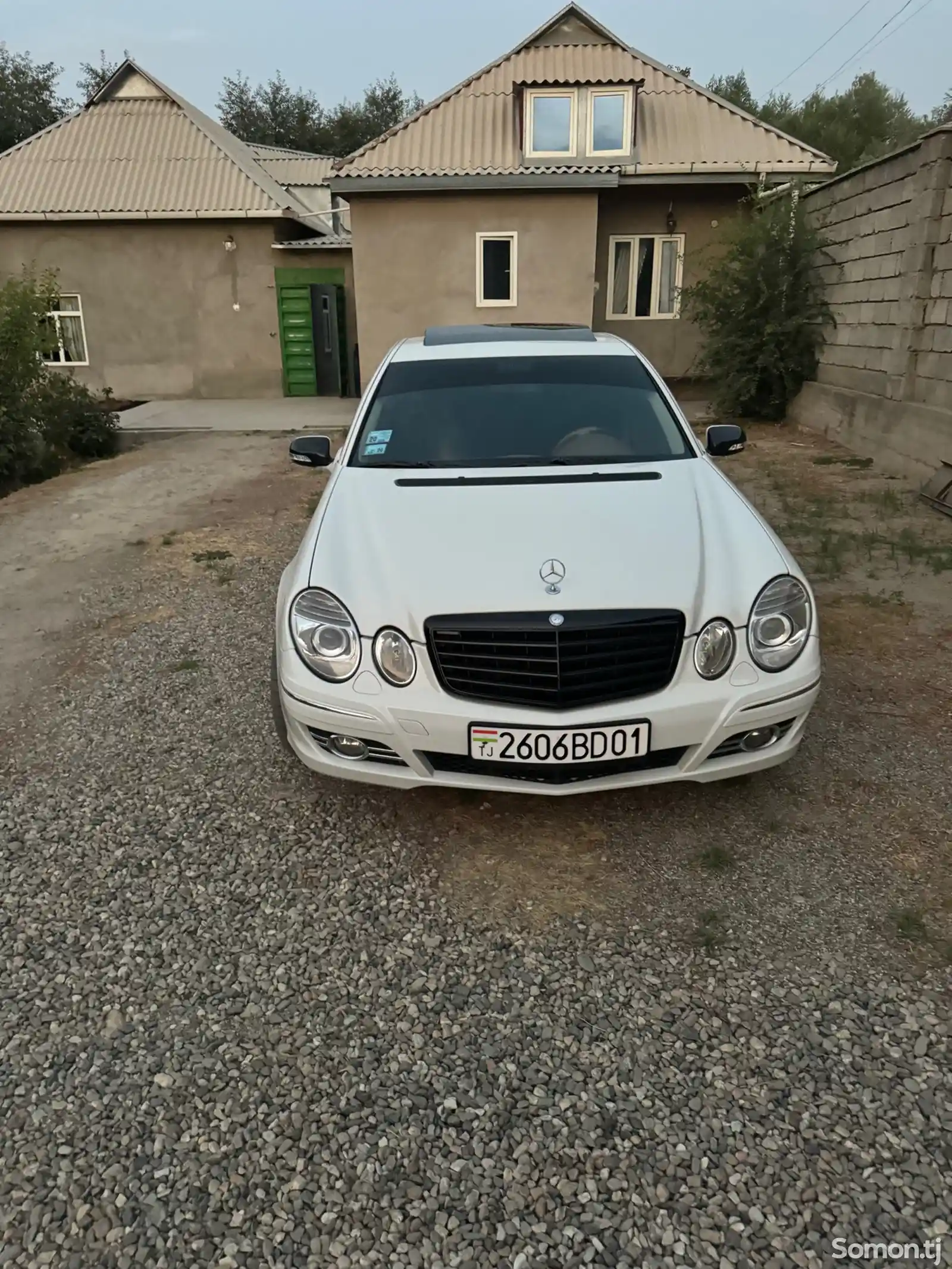 Mercedes-Benz E class, 2008-3