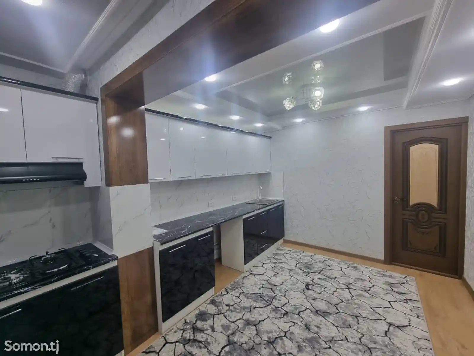 3-комн. квартира, 1 этаж, 85 м², 19мкр-5