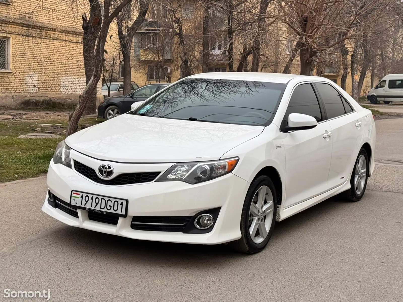 Toyota Camry, 2014-1