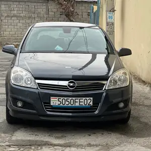 Opel Astra H, 2008