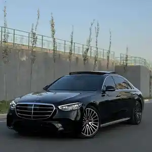 Mercedes-Benz S class, 2022