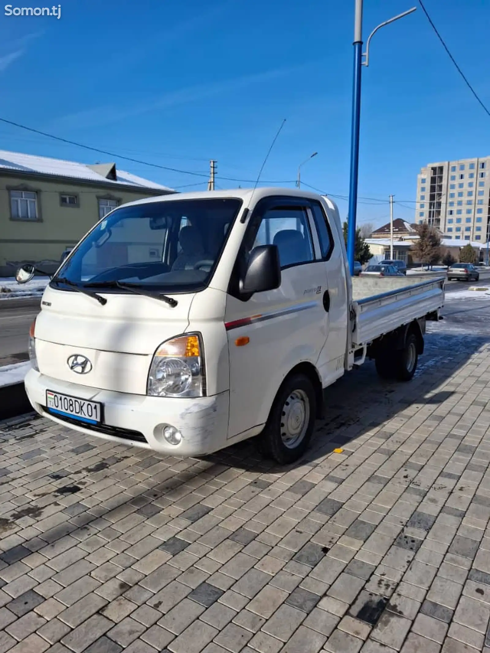 Бортовой автомобиль Hyundai Porter, 2011-1