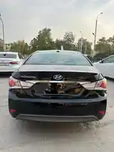 Hyundai Sonata, 2015-4