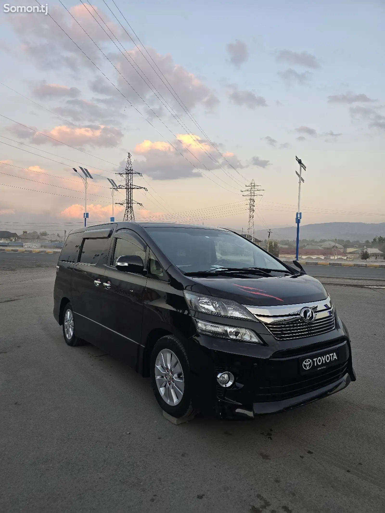 Toyota Voxy, 2014-4