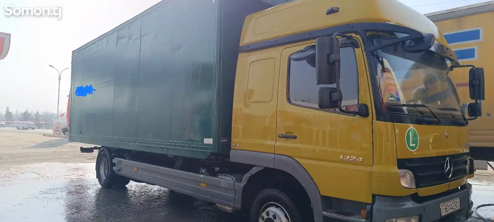 Бортовой грузовик Mercedes-Benz Atego 1224, 2011-3