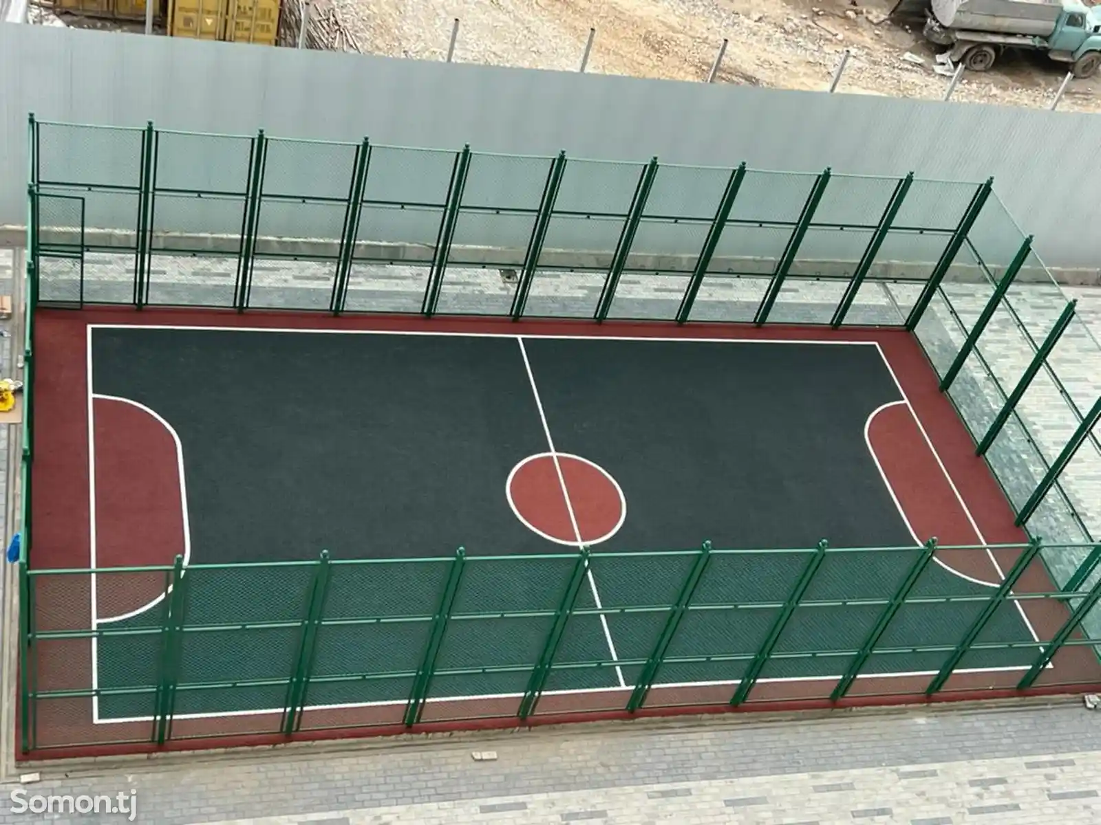 Услуги резинового покрытия для спортивных и футбольных полей-5