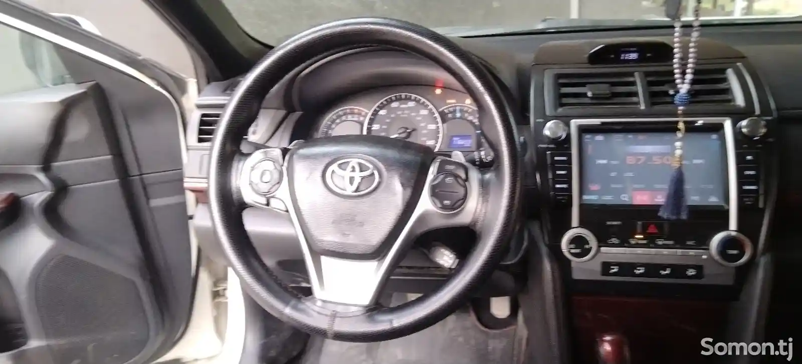 Toyota Camry, 2014-3