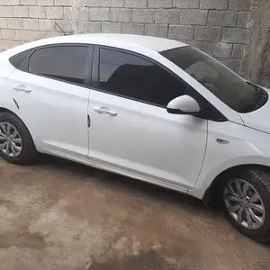 Hyundai Solaris, 2019