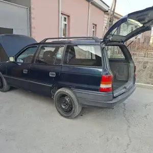 Opel Astra F, 1994