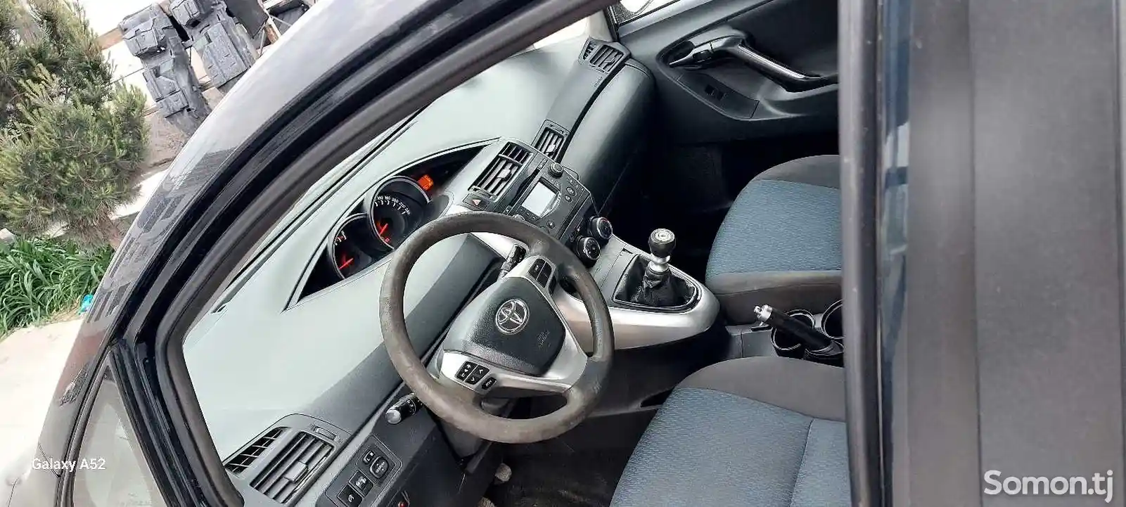 Toyota Corolla Verso, 2015-10