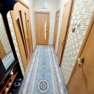 3-комн. квартира, 2 этаж, 60 м², Сино, А. Навои 21/6