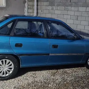 Opel Astra F, 1995