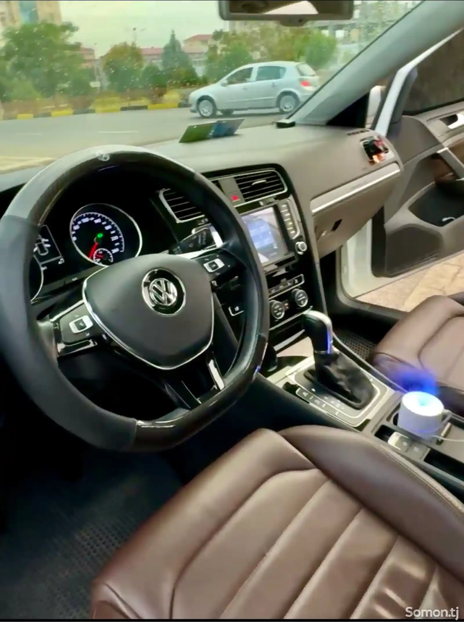 Volkswagen Golf, 2016-5