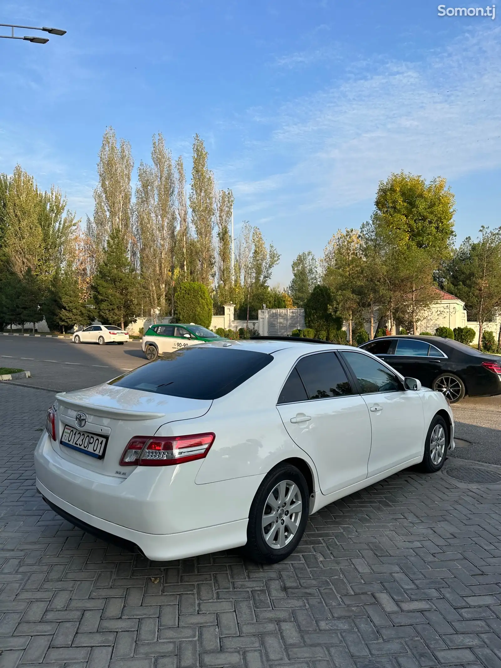 Toyota Camry, 2010-4