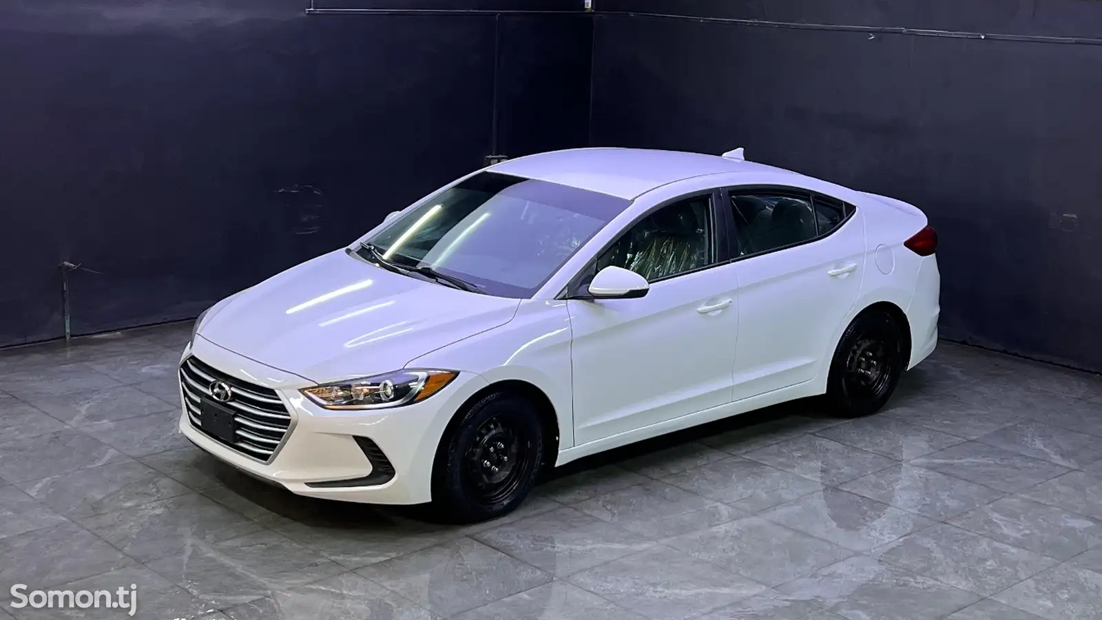 Hyundai Elantra, 2017-1