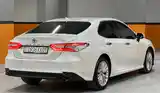 Toyota Camry, 2020-5