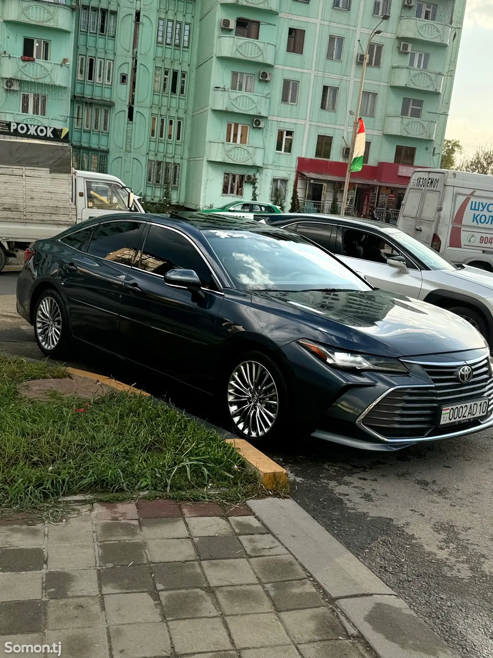 Toyota Avalon, 2019-6