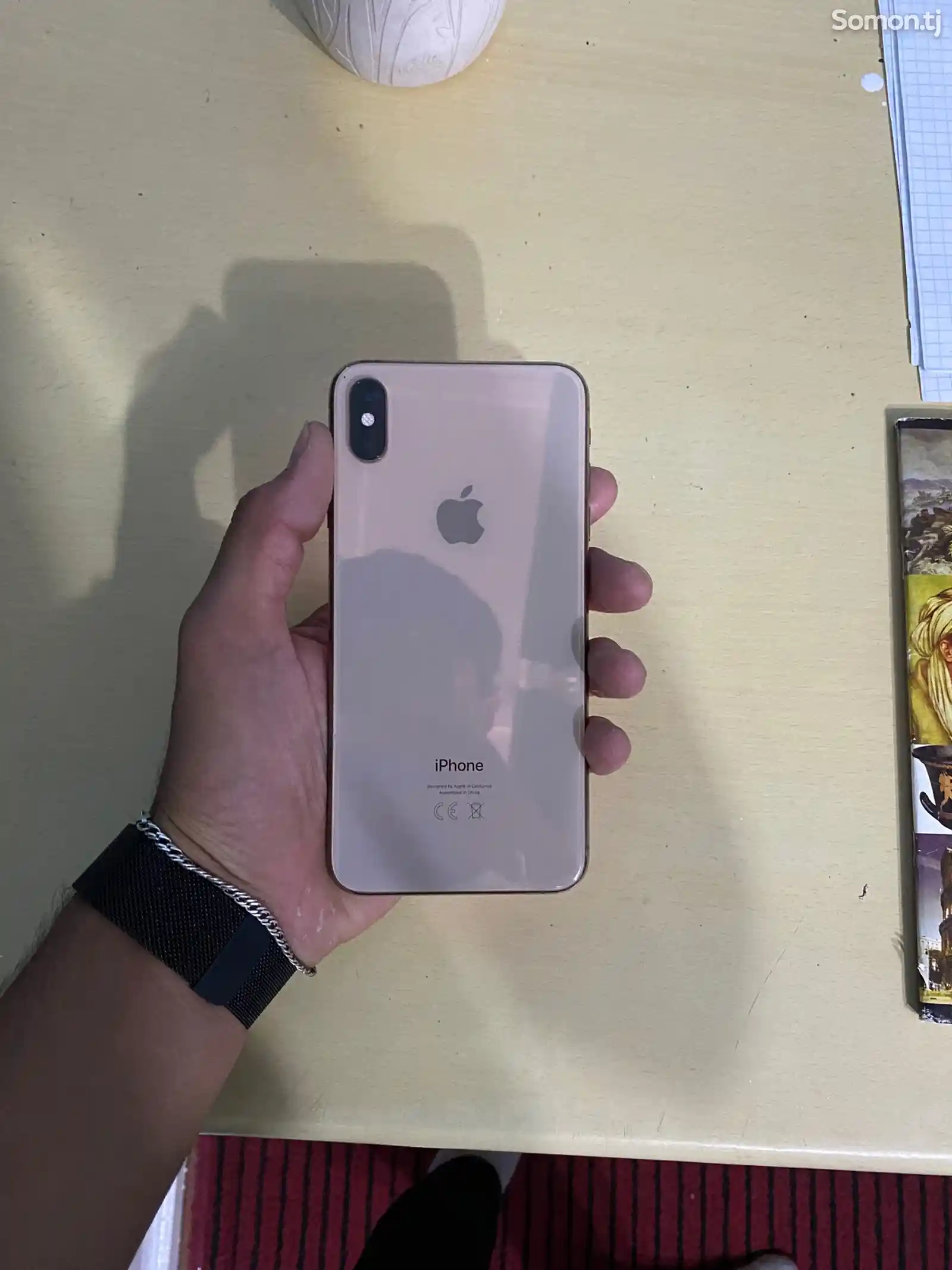 Apple iPhone Xs Max, 64 gb, Gold-1