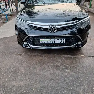 Toyota Camry, 2015