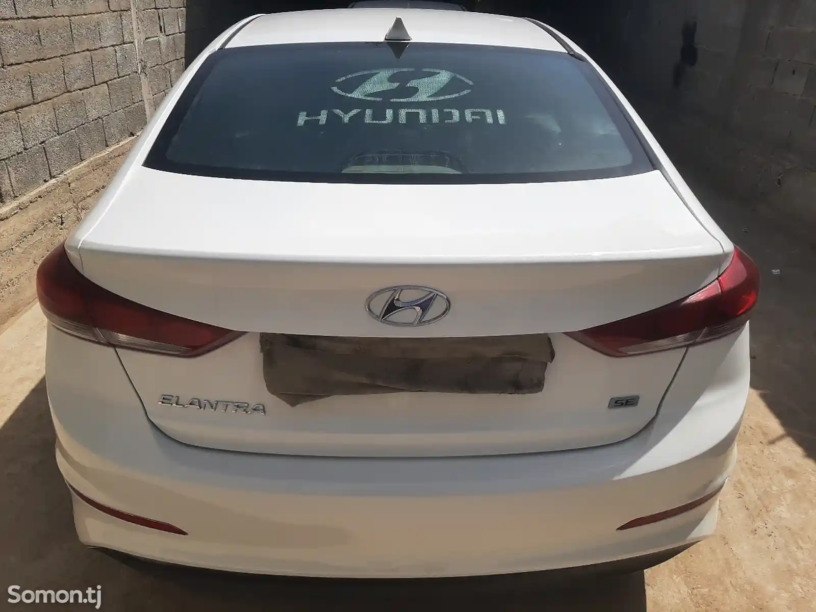 Hyundai Elantra, 2017-7