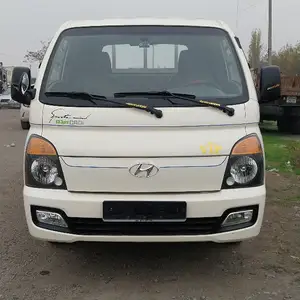 Бортовой грузовик Hyundai Porter 133, 2017