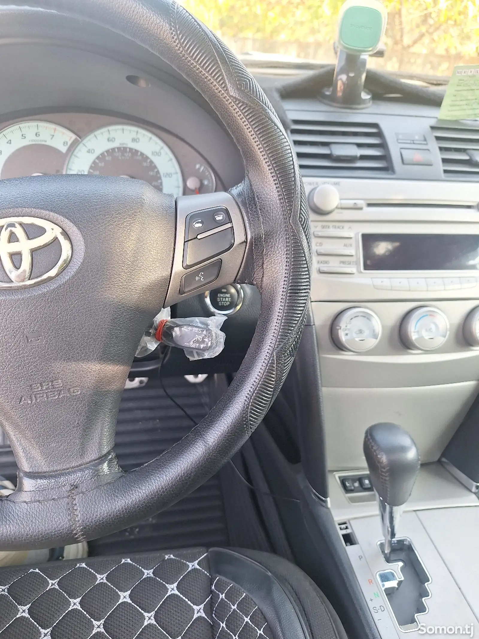 Toyota Camry, 2011-1