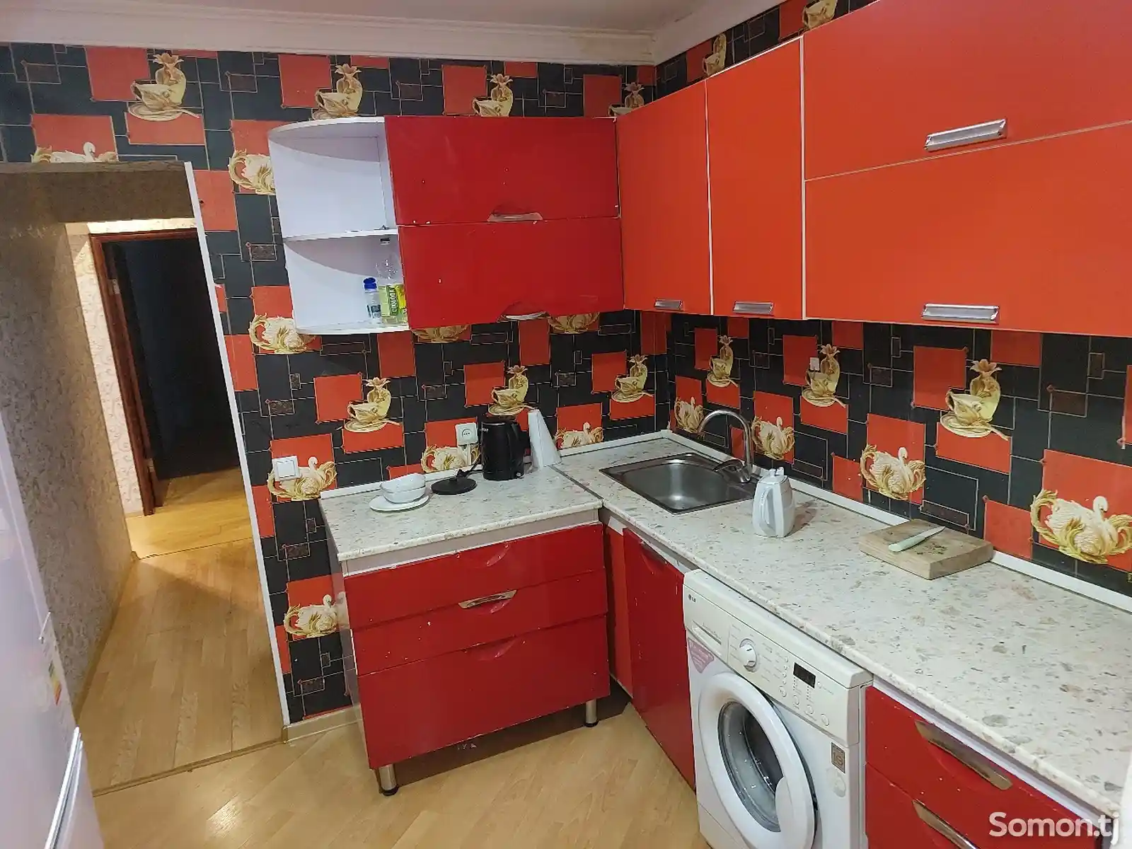 3-комн. квартира, 3 этаж, 80м², И. Сомони-3