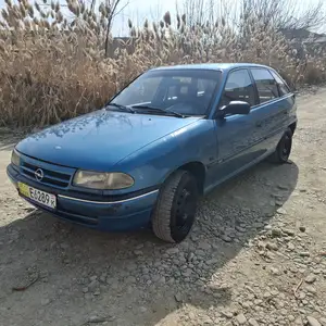 Opel Astra F, 1992