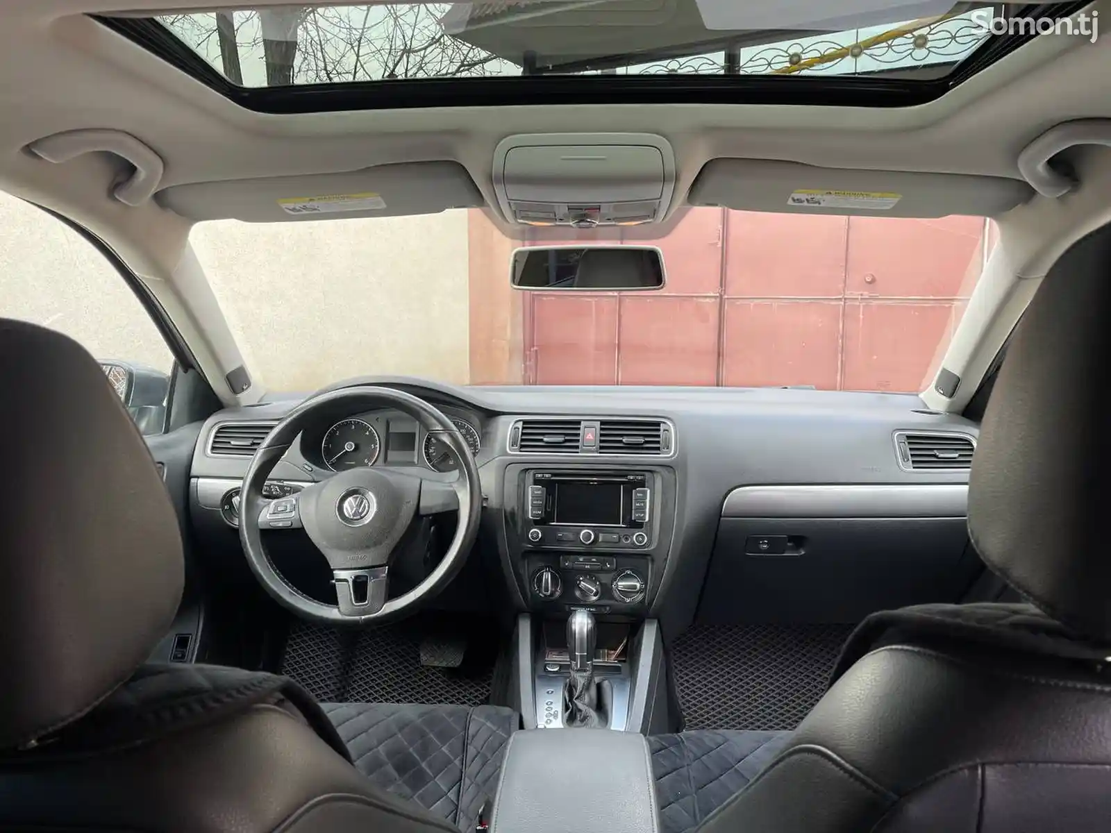 Volkswagen Jetta, 2015-3