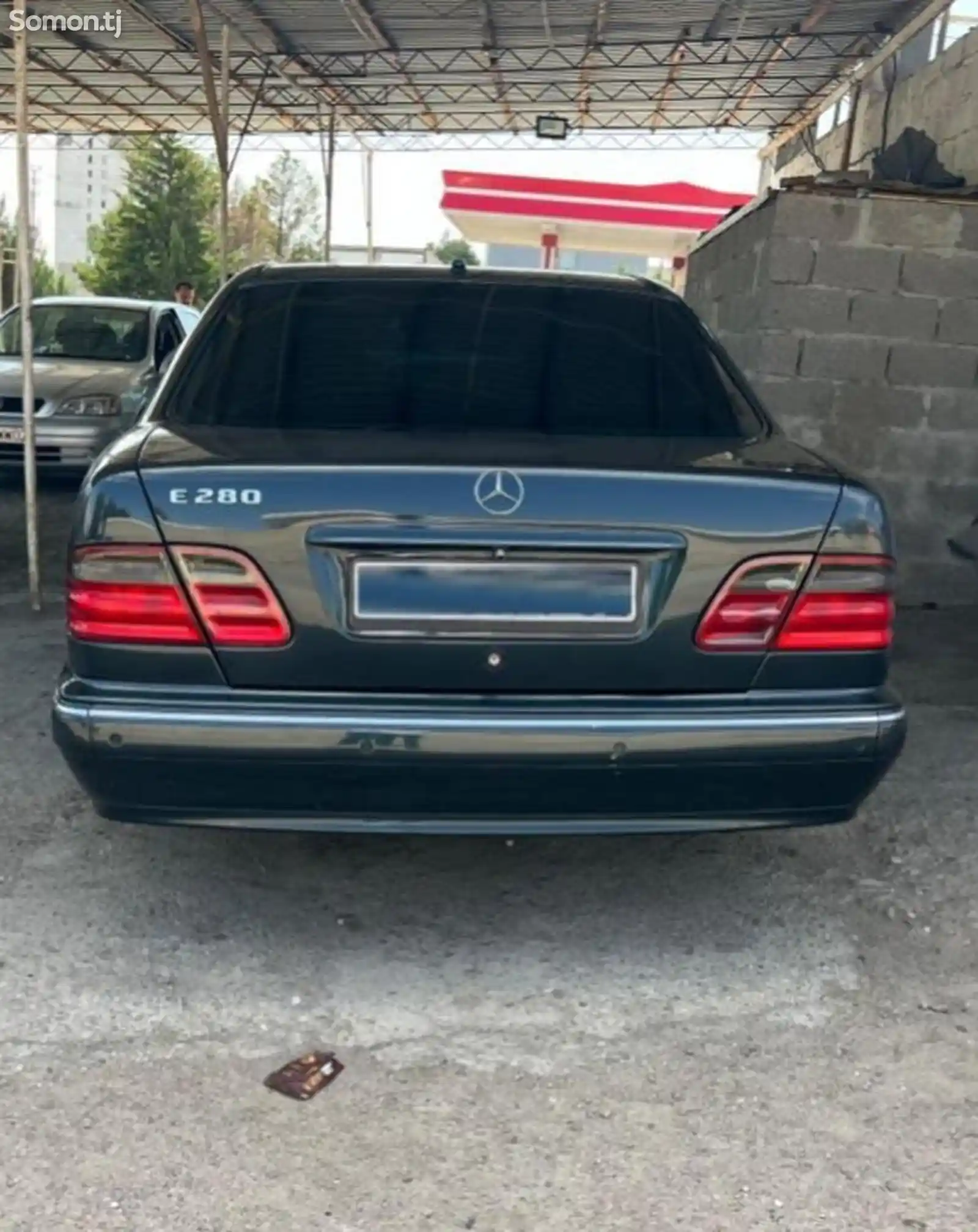 Mercedes-Benz E class, 2000-6