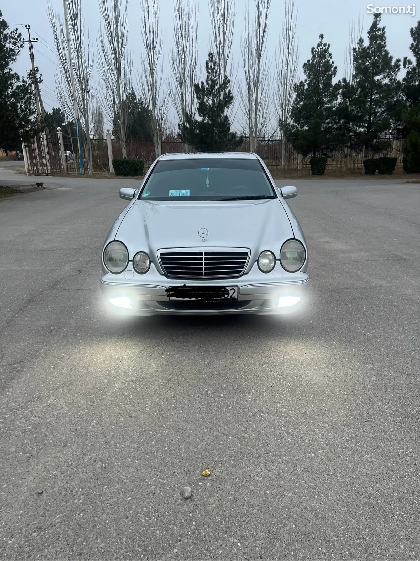 Mercedes-Benz E class, 2000-1