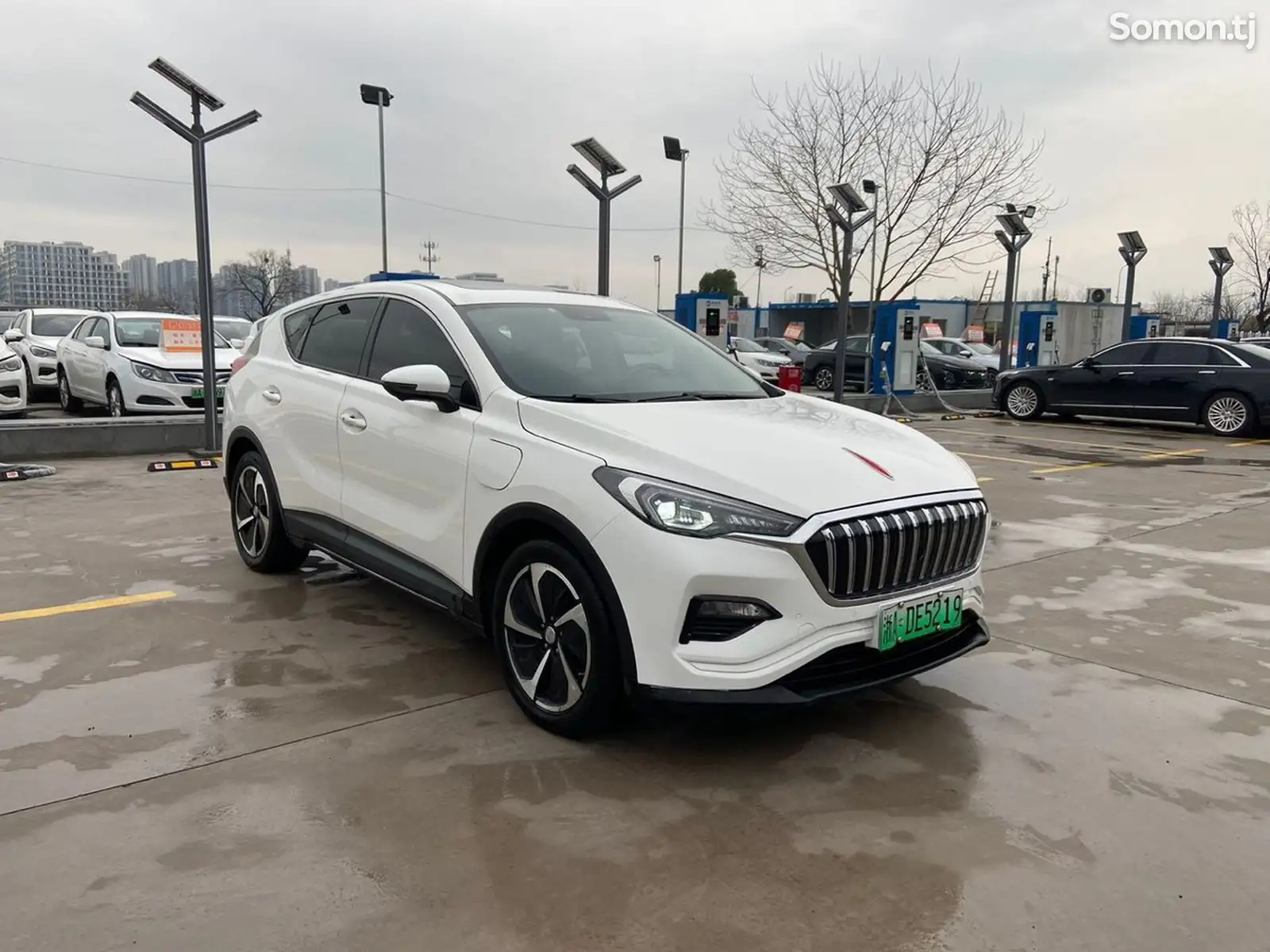 Hongqi E-HS3, 2019-4