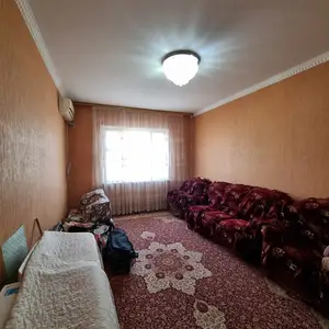 3-комн. квартира, 5 этаж, 75 м², 8мкр