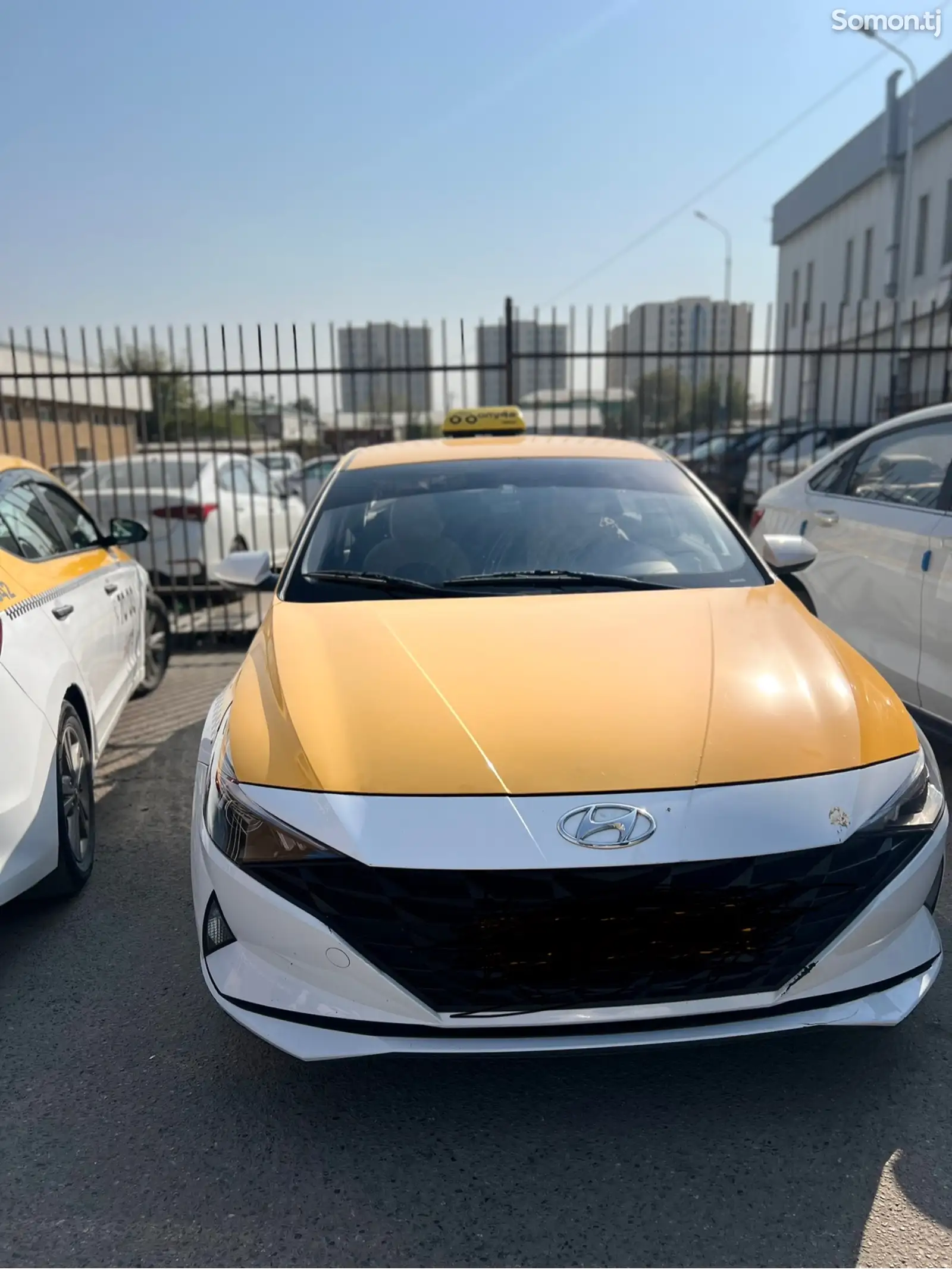 Hyundai Elantra, 2022-1