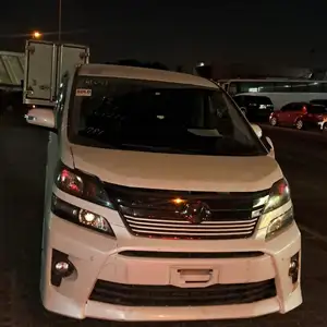 Toyota Vellfire, 2014