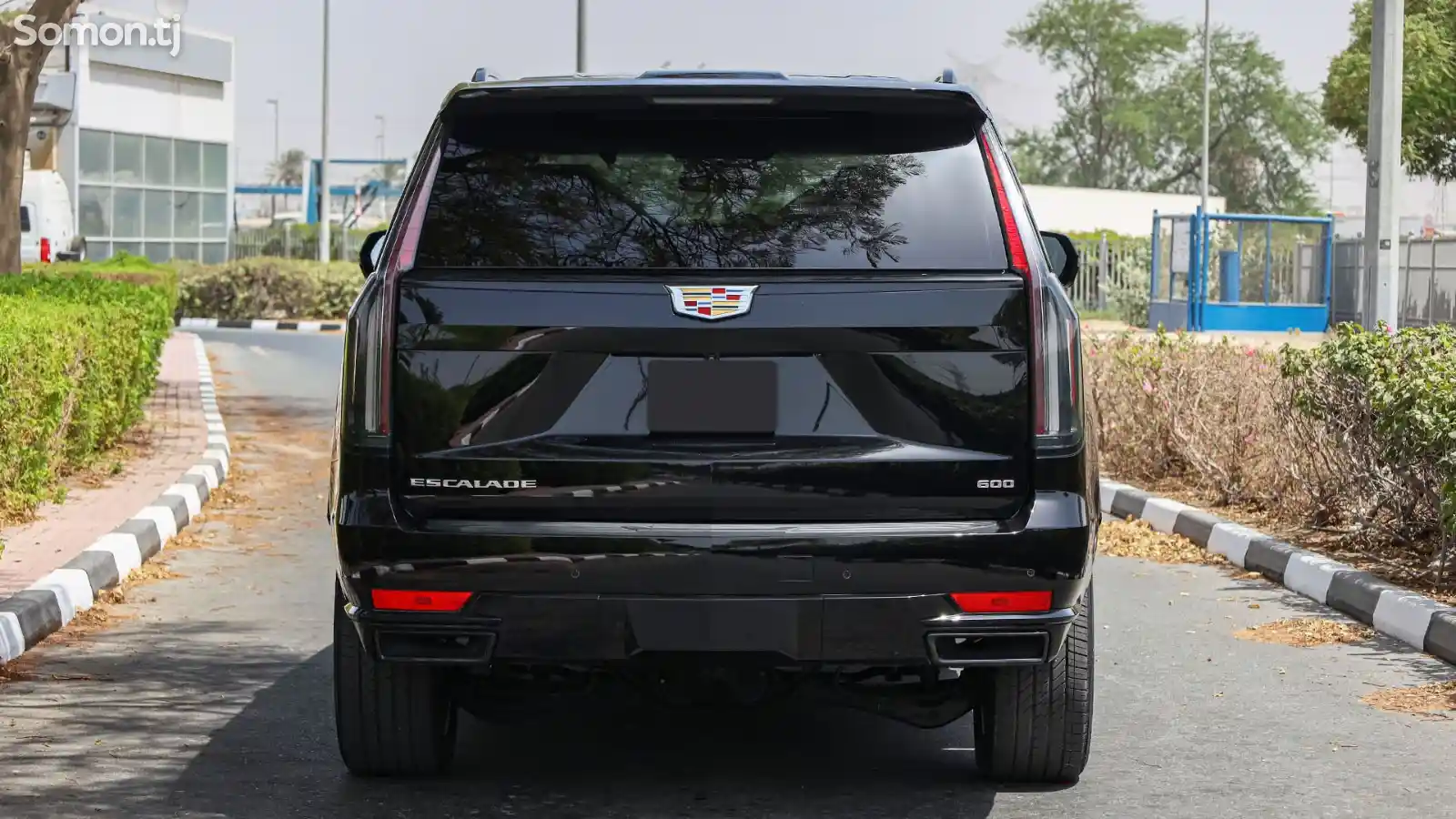 Cadillac Escalade, 2023-4