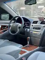 Toyota Camry, 2010-8